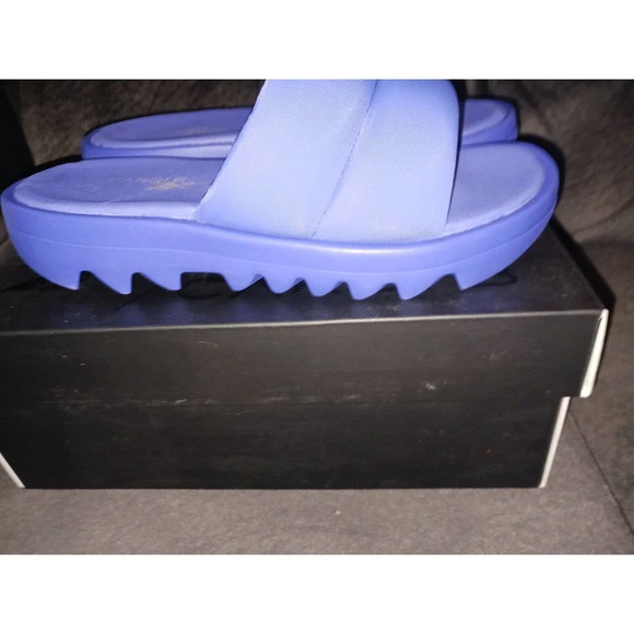 Women’s Reebok Cardi B Slide “Ultima Purple” Size 6 - Picture 2 of 3